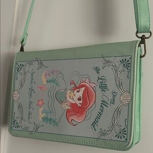Disney Little Mermaid Chibi Sea foam magnetic Crossbody Bag Book Purse NWNT